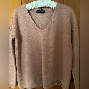 Forever 21 Women's V-Neck Sweater